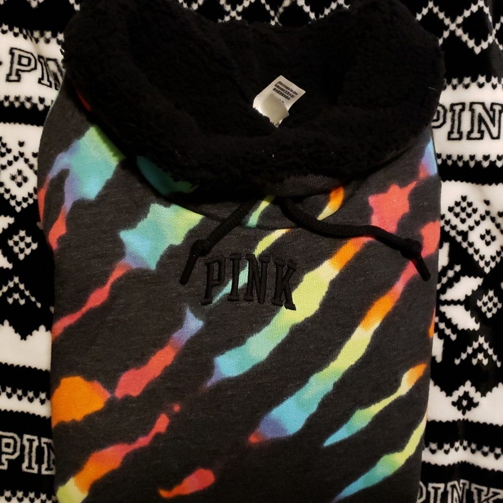 VS Pink Tie Dye Cowl Neck Sherpa Sweatshirt